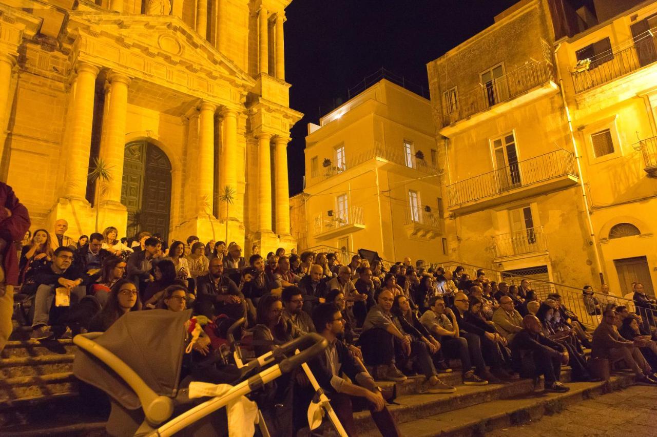 Tocco Barocco - Locazioni Brevi - Hotel Ragusa Buitenkant foto